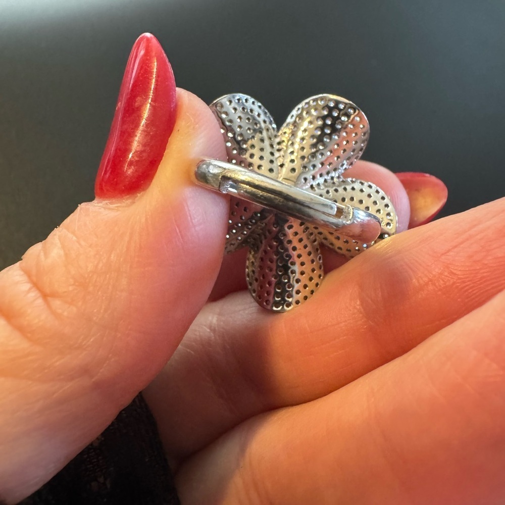 NEW Elegant Sterling .925 Silver and rose gold Flower Ring - Picture 10 of 11